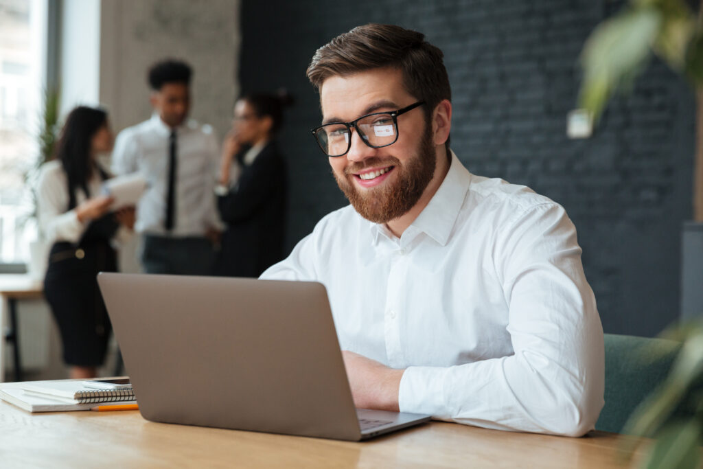 We started in digital marketing with one goal, to help businesses thrive.